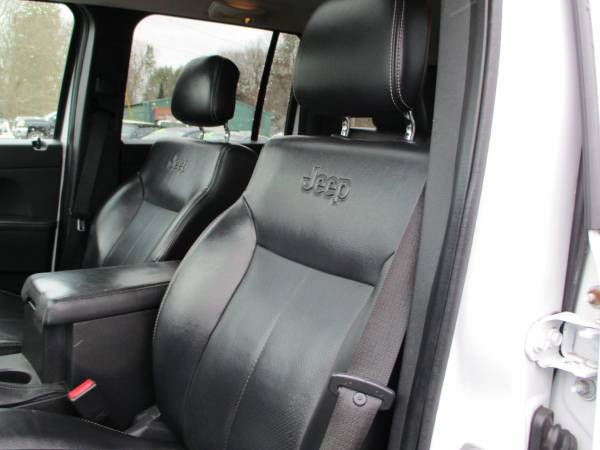 2012 Jeep Liberty 4x4 4WD Limited Jet Heated Leather Moonroof SUV for sale in Brentwood, ME – photo 19