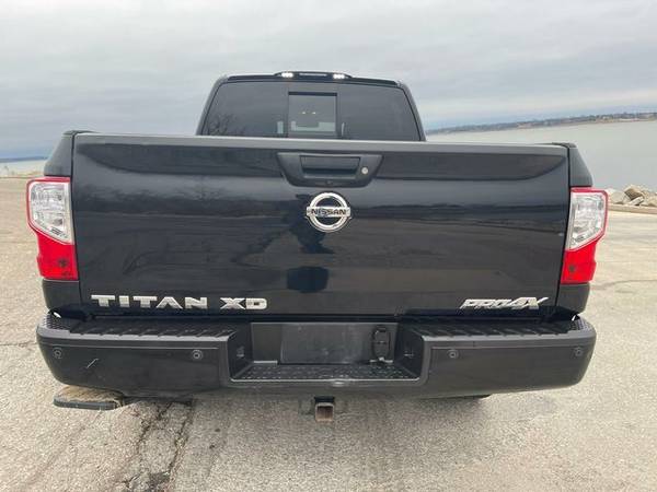 2016 Nissan TITAN XD Crew Cab - Financing Available! - cars & trucks... for sale in Junction City, IA – photo 9
