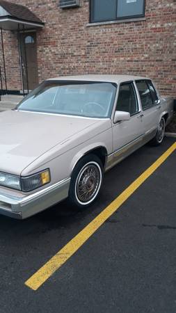 Beautiful 1989 Cadillac Sedan DeVille 40,000 original miles - cars &... for sale in Chicago Ridge, IL – photo 2