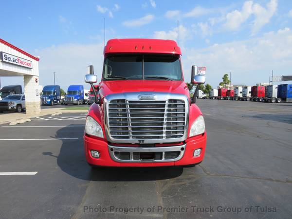 2016 *Freightliner* *Cascadia* *Mid Roof* Red for sale in Tulsa, OK – photo 10