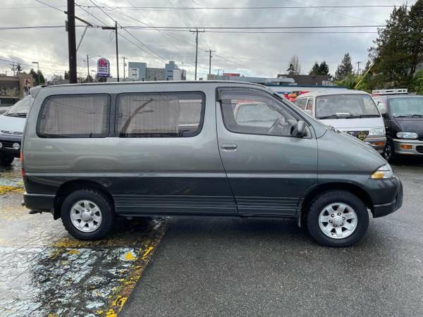 1995 Toyota Hiace/Granvia Van 4WD Diesel turbo (RHD-JDM) - cars & for sale in Seattle, WA – photo 2