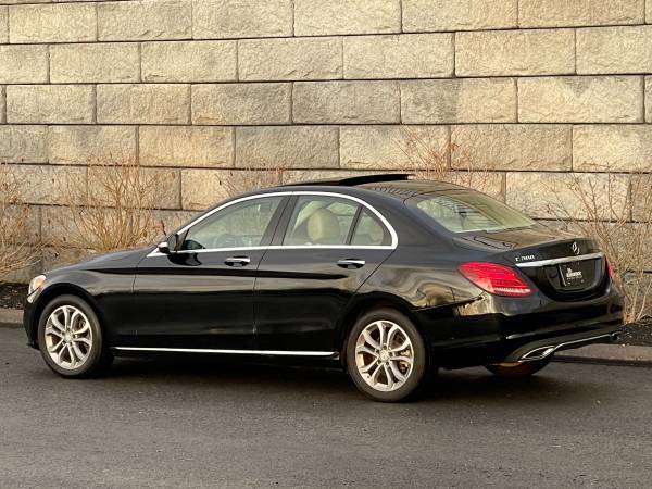 2015 Mercedes-Benz C300 4MATIC - nav, keyless, panoroof, we finance... for sale in Middleton, MA – photo 6