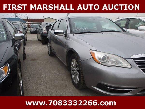 2013 Chrysler 200 Limited - Auction Pricing - - by for sale in Harvey, IL – photo 3