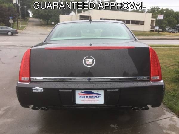 2008 Cadillac DTS 4dr Sdn WE GUARANTEE CREDIT APPROVAL! - cars &... for sale in Des Moines, IA – photo 6
