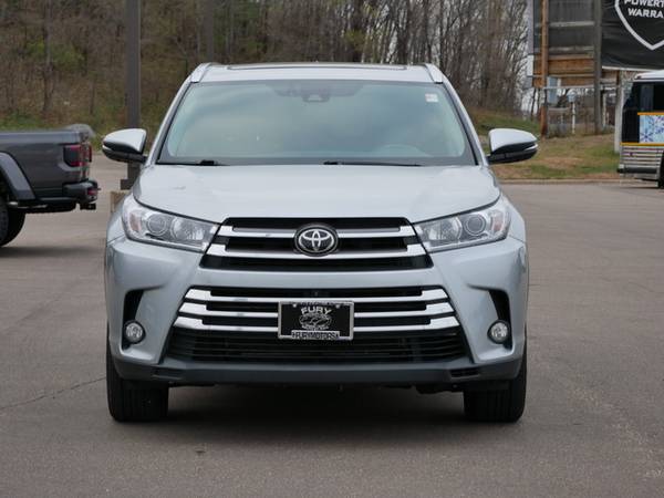 2018 Toyota Highlander Limited - - by dealer - vehicle for sale in South St. Paul, MN – photo 7