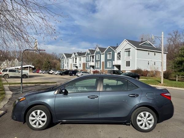 2015 Toyota Corolla LE sedan - cars & trucks - by owner - vehicle... for sale in South Bend, IN – photo 3