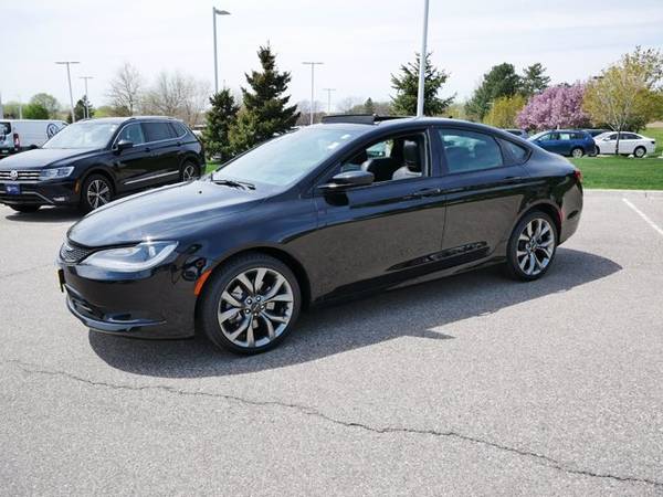 2016 Chrysler 200 S - - by dealer - vehicle automotive for sale in Burnsville, MN – photo 5
