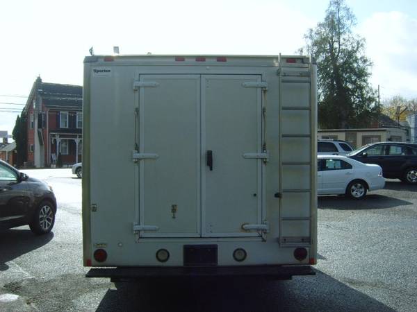 2008 GMC Savana G3500 Cargo - cars & trucks - by dealer - vehicle... for sale in Fogelsville, PA – photo 7