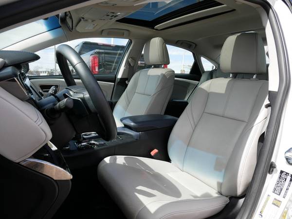 2014 Toyota Avalon Limited - - by dealer - vehicle for sale in Inver Grove Heights, MN – photo 18