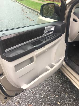 2010 DODGE GRAND CARAVAN SEAT7 GPS BACK UP CAM TWO TVS - cars &... for sale in Frederick, District Of Columbia – photo 9