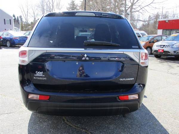 2014 Mitsubishi Outlander SE S-AWC - - by dealer for sale in Somersworth , NH – photo 6