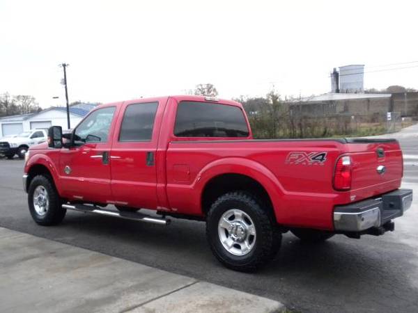2015 Ford Super Duty F-250 SRW 4X4 Crew Cab XLT - cars & trucks - by... for sale in Shelbyville, TN – photo 5
