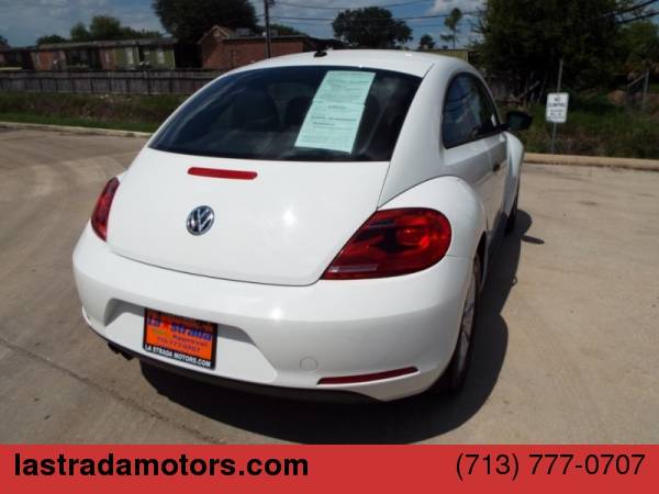 2013 Volkswagen Beetle Coupe 2dr Auto 2.5L Entry 100% IN-HOUSE... for sale in Houston, TX – photo 9