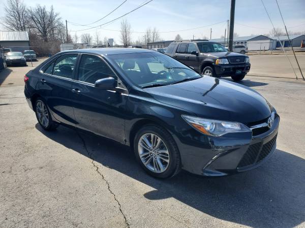 2017 TOYOTA CAMRY SE - - by dealer - vehicle for sale in BUCYRUS, OH – photo 3