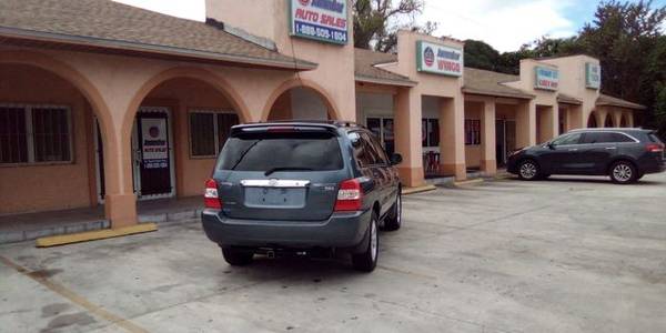 2007 Toyota Highlander - Financing Available! - cars & trucks - by... for sale in Fort Pierce, FL – photo 2
