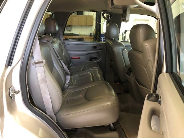 **2005 CHEVROLET TAHOE LT 4WD 3RD ROW SEAT** for sale in Cambridge, MN – photo 7