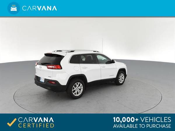 2017 Jeep Cherokee Latitude Sport Utility 4D suv WHITE - FINANCE for sale in Cleveland, OH – photo 11