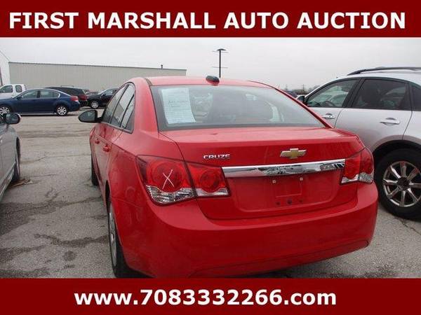 2016 Chevrolet Chevy Cruze Limited LS - Auction Pricing - cars & for sale in Harvey, IL – photo 5