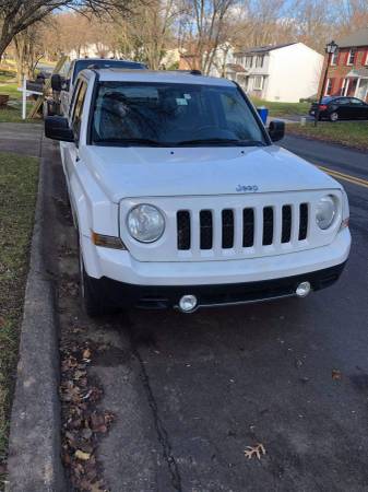 2011 JEEP PATRIOT LATITUDE - cars & trucks - by owner - vehicle... for sale in Silver Spring, District Of Columbia – photo 6