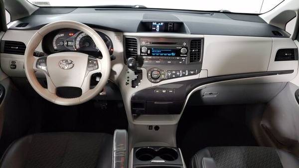 2014 Toyota Sienna SE - - by dealer - vehicle for sale in St. Augustine, FL – photo 18