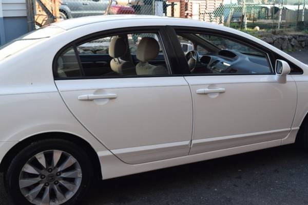 *2011* *Honda* *Civic* *EX 4dr Sedan 5A* - cars & trucks - by dealer... for sale in Paterson, NY – photo 16