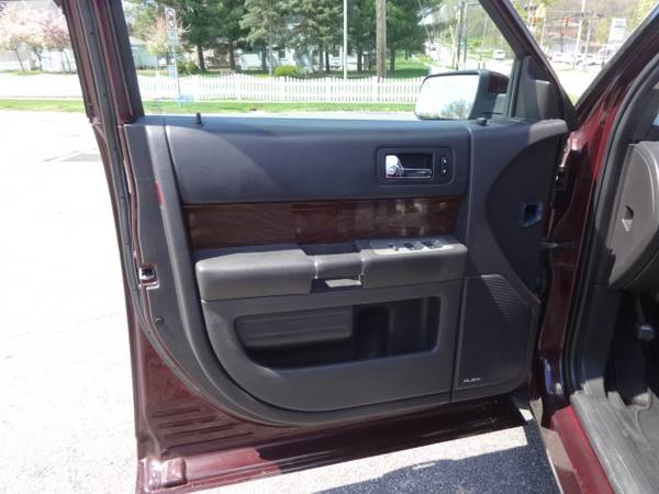 2011 Ford Flex, 3 Rd Row Seating - - by dealer for sale in Mogadore, OH – photo 14