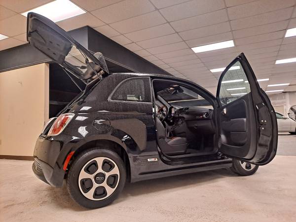 2015 FIAT 500 35k MILES CLEAN! - - by for sale in Decatur, GA – photo 17