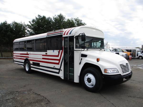 2016 Blue Bird All American 26 PASSENGER, HANDICAPPED, ACTIVITY BUS for sale in south amboy, AL – photo 2