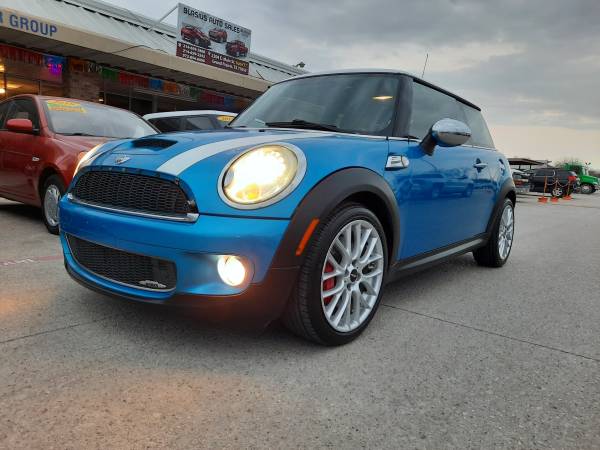 2009 mini Cooper John coope excellent Condition for sale in Grand Prairie, TX – photo 16