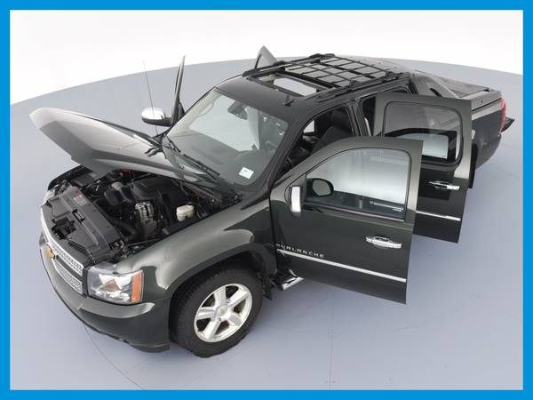 2013 Chevy Chevrolet Avalanche Black Diamond LTZ Sport Utility for sale in Ronkonkoma, NY – photo 15