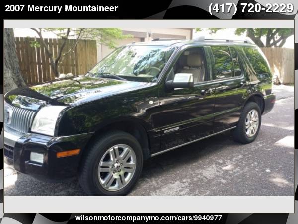 2007 Mercury Mountaineer V8 Premier 3rd row ! with Analog clock for sale in Springfield, MO – photo 2