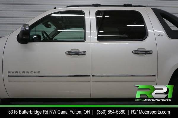 2011 Chevrolet Chevy Avalanche LTZ 4WD Your TRUCK Headquarters! We for sale in Canal Fulton, OH – photo 7