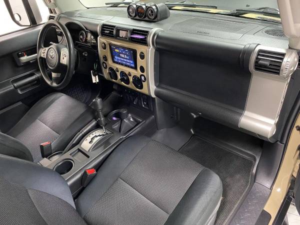 2011 Toyota FJ Cruiser Base 4x4 4dr SUV 5A GET APPROVED TODAY for sale in Rancho Cordova, NV – photo 9
