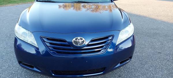 2007 Toyota Camry LE 4cy BLUE (1 Owner Only 61k miles) We Finance! -... for sale in Fredericksburg, VA – photo 2