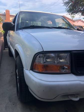 Gmc Sonoma For Sale - cars & trucks - by owner - vehicle automotive... for sale in Los Angeles, CA – photo 2
