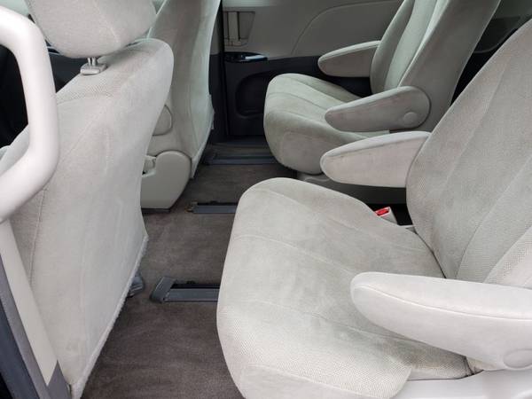 2014 TOYOTA SIENNA for sale in Winchester, VA – photo 7