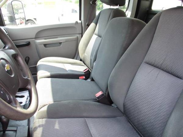 2013 Chevrolet Silverado 3500HD 4X4 ENCLOSED UTILITY EXT CAB - cars... for sale in south amboy, FL – photo 9