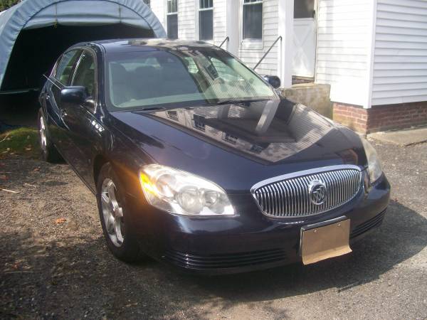 2009 Buick Lucerne CXL - cars & trucks - by owner - vehicle... for sale in Worcester, MA – photo 2
