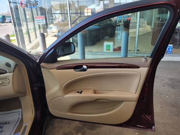 2006 BUICK LUCERNE - - by dealer - vehicle automotive for sale in MILWAUKEE WI 53209, WI – photo 14