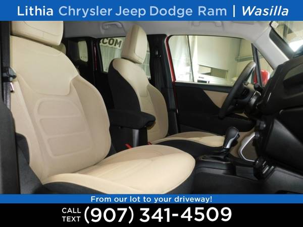 2020 Jeep Renegade Latitude 4x4 - - by dealer for sale in Wasilla, AK – photo 12