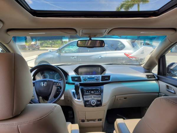 2012 Honda Odyssey EX-L - 79k mi - Leather, Moonroof, Smooth V6 for sale in Fort Myers, FL – photo 15