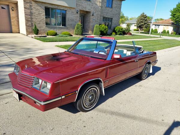 1985 dodge 600 convertible low miles one owner 4200 for sale in Burbank, IL – photo 2
