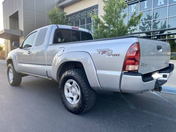 2006 Toyota Tacoma trd sport manual 6 speed 4x4 - - by for sale in Chico, CA – photo 12