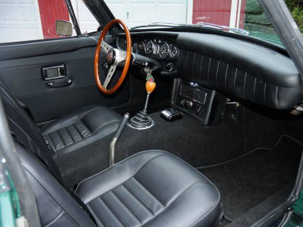 MGC GT, overdrive, mint condition, MGC, MGB, GT - - by for sale in Verona, PA – photo 13