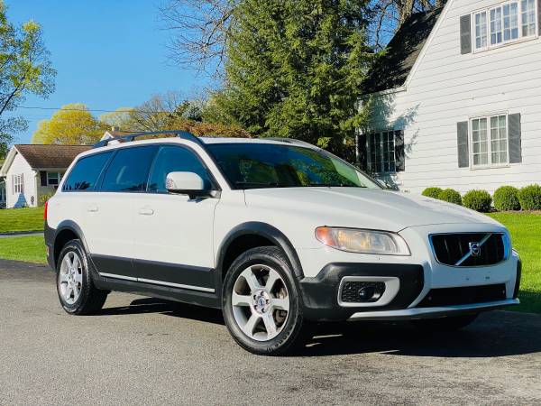 2008 VOLVO XC70 3 2 WAGON ( CLEAN CARFAX ) - - by for sale in West Sand Lake, NY – photo 5