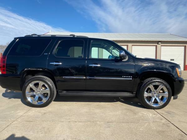 2013 Chevrolet Tahoe LTZ Premium every option available low miles!!... for sale in Waterloo, IA – photo 12