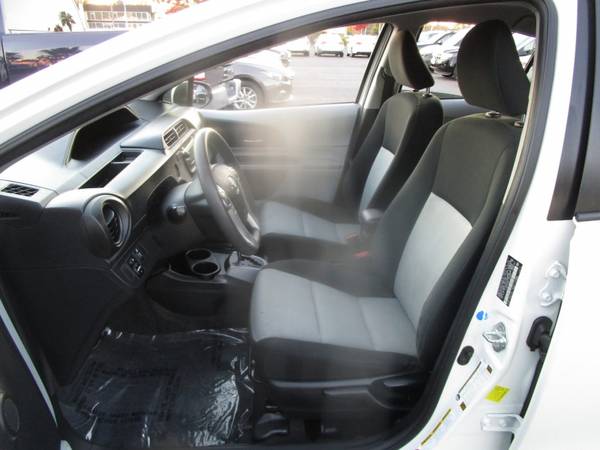 2013 Toyota Prius C - RECENTLY SMOGGED - OIL AND OIL FILTER CHANGED... for sale in Sacramento , CA – photo 6