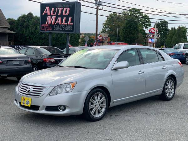 2010 Toyota Avalon Limited 4dr Sedan - cars & trucks - by dealer -... for sale in Milford, MA – photo 4