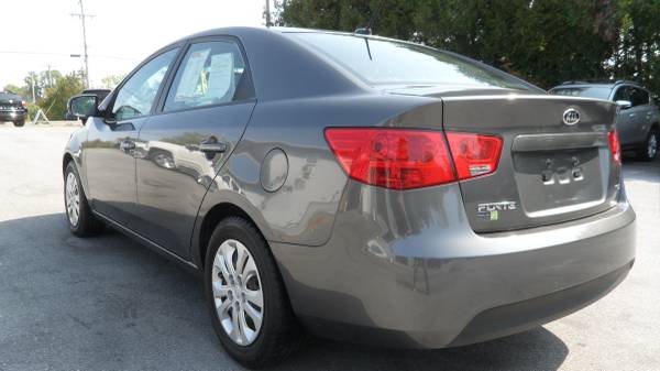 2013 KIA FORTE EX - cars & trucks - by dealer - vehicle automotive... for sale in St. Albans, VT – photo 8