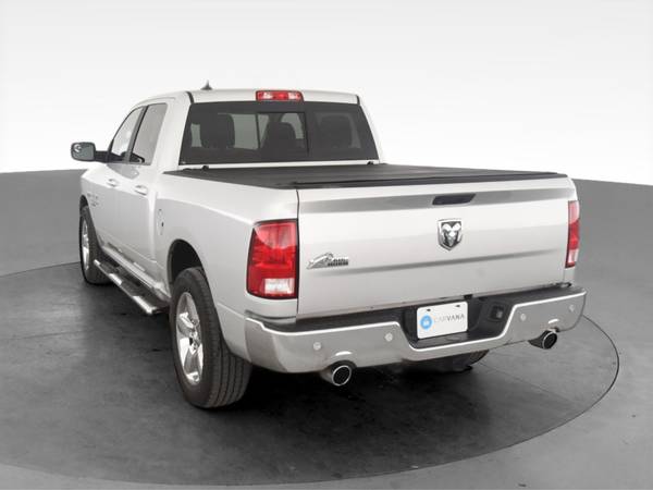 2019 Ram 1500 Classic Crew Cab Big Horn Pickup 4D 5 1/2 ft pickup -... for sale in Chicago, IL – photo 8